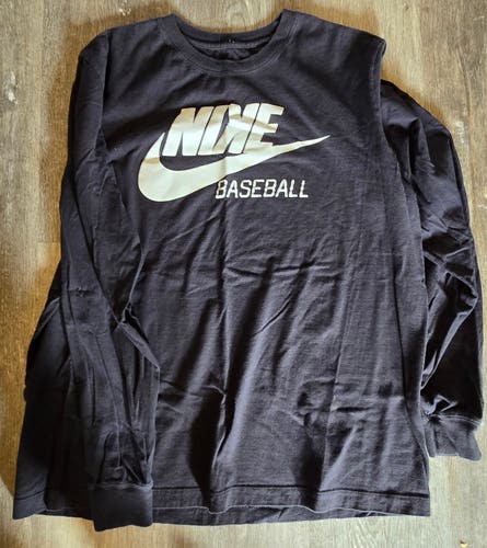 Nike long sleeve Shirt