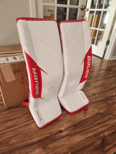 Large Bauer Sv-Pro Goalie Leg Pads (New)