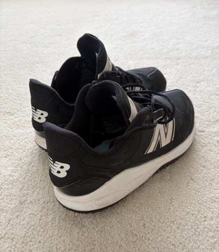 Black Men's Size M 8.0 (W 9.0) Adult New Balance Fresh Foam Turf 3000 Shoes (Used)