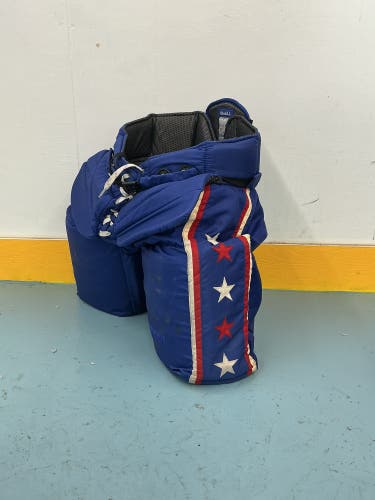 PRO RETURNS Senior Large/Extra Large Vaughn Hockey Goalie Pants (Used)