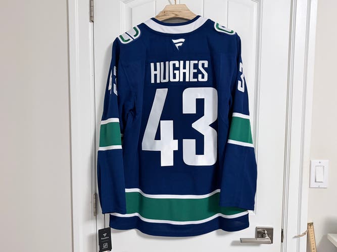 Authentic Fanatics Vancouver Canucks Quinn Hughes Orca Jersey Size 50 Medium