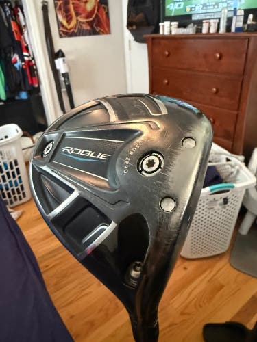 Men's 2018 Callaway Rogue Sub Zero Right Handed Driver Stiff Flex 10.5 Loft (Used)