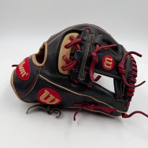 Wilson A2000 1786 11.5 Infield Baseball Glove