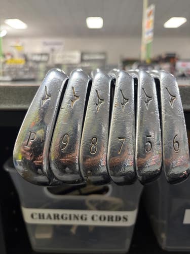 Used Mizuno MP58 Mens Iron Set RH 5I-PW 11307-S000268999