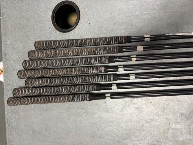 Used Callaway BIG BERTHA X-12 MISSING 6 Mens Iron Set RH 3I-PW 11307-S000269332