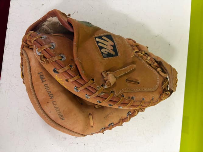 Used MacGregor CATCHERS BB/SB Catchers RH Throw None 32 1/2" 11307-S000266955