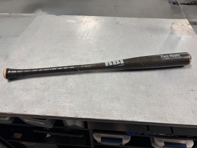 Used Marucci PURE MAPLE RBI BB/SB Wood Bat 33" 11307-S000266858