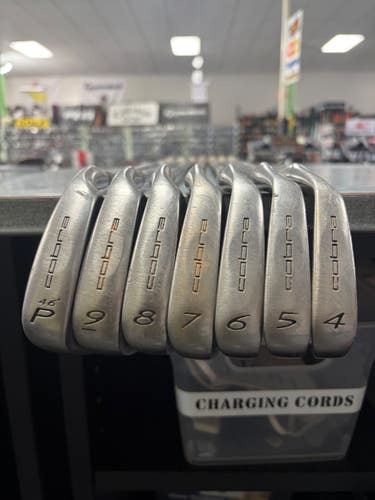Used Cobra GRAVITY BACK Mens Iron Set RH 3I-PW 11307-S000268285