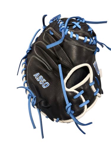 Used Wilson A950 BB/SB Catchers RH Throw Black 34" 11307-S000267652