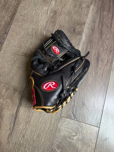 Rawlings R9 RH Infield Baseball Glove 11.5" (New)