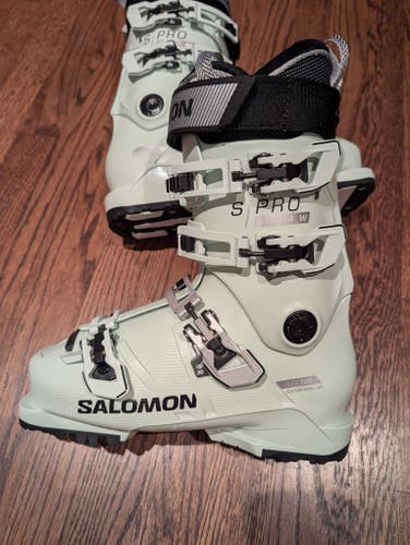 New Salomon S/Pro Alpha 100 W Ski Boots, Mondo 25/25.5
