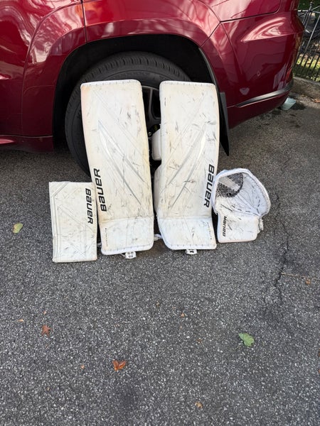 34" Bauer Regular Goalie Full Set