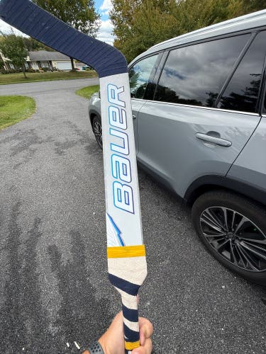 Senior Bauer Vapor Flylite Regular Goalie Stick 24" Paddle (Used)