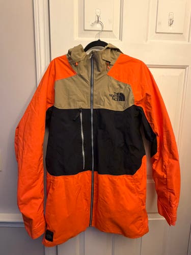 Orange Men's Medium The North Face Jacket (lightly used)