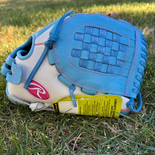 NEW Rawlings Liberty Advanced 12.5" Fastpitch Softball Glove RHT RLA125-3WCB