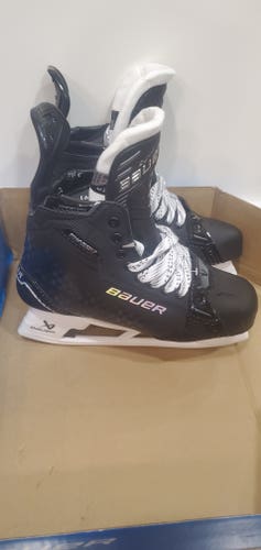 Bauer Supreme Shadow Hockey Skates 8.5 (New)