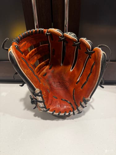 Wilson A2K 1721 RH Infield Baseball Glove 12" (Used)