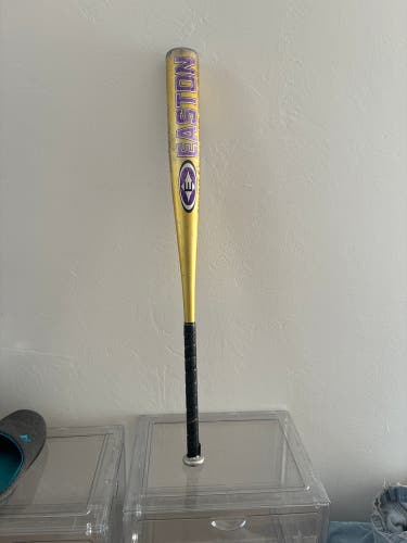 Easton Bat 30 oz 33" (Used)