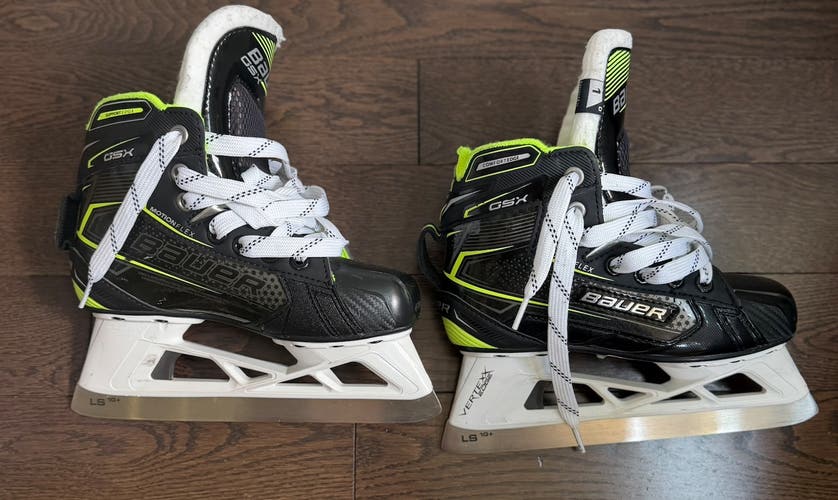 2021 Bauer GSX Hockey Goalie Skates Regular Width Size 1 (Used)