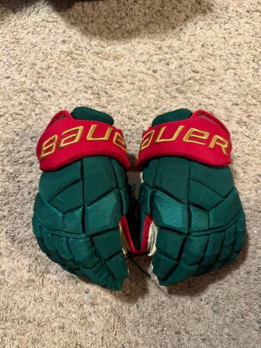 Game Used Pro Stock Bauer 2S Pro 14“ -1 Marcus Johansson Wild Gloves