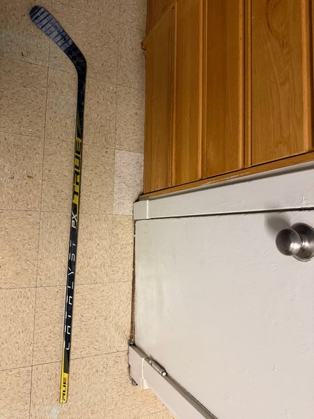 Senior CCM JetSpeed FT7 Pro Left Hand Hockey Stick P28 75 Flex (Used)
