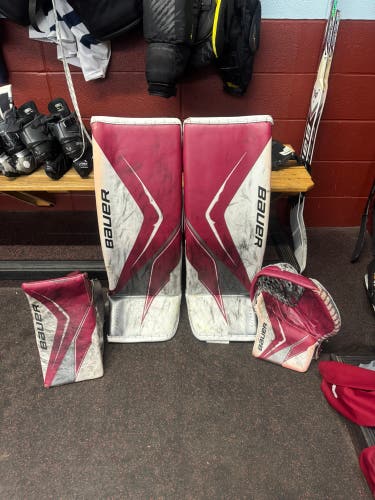 34" 2025 Bauer Flylite Regular Goalie Full Set Pro Stock (Used)