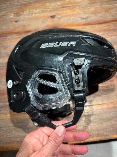Small Bauer Hyperlite 2 Helmet (Used)