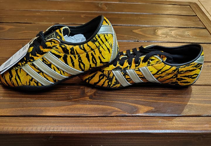 Adidas Tokyo Tiger Print - Yellow/Black - Women's [6.0]