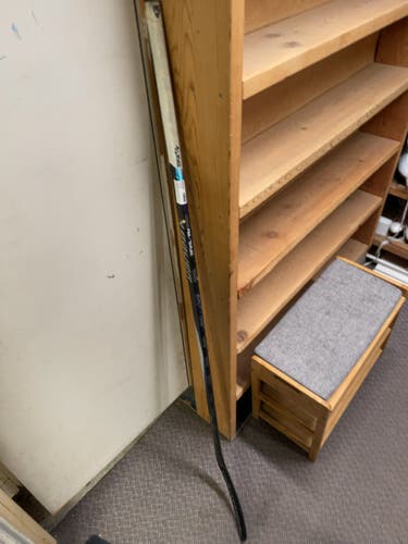 Bauer Vapor Flylite Intermediate 70 Flex P88 Left Hand Hockey Stick