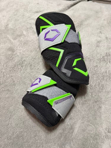 Custom 2-Piece Evoshield 3.0 Elbow Guard