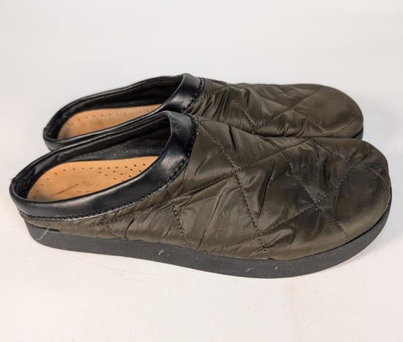 Yogi Footwear Men's Size: 9 Quilted Clog Shoe