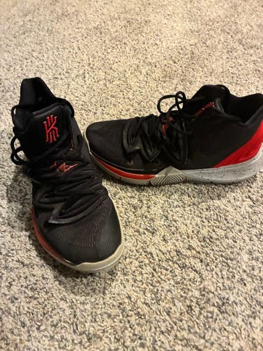 Men's Size M 11.0 (W 12.0) Nike Kyrie 7 Shoes (Used)
