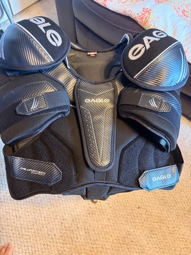 Senior Eagle Hockey Shoulder Pads Pro Stock (Used)