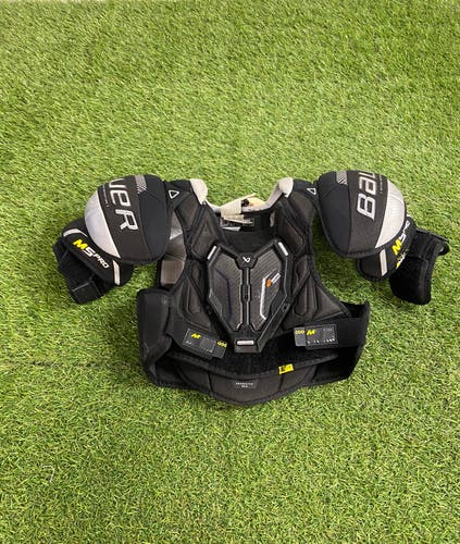 Small Junior Bauer Supreme M5 Pro Shoulder Pads (Used)