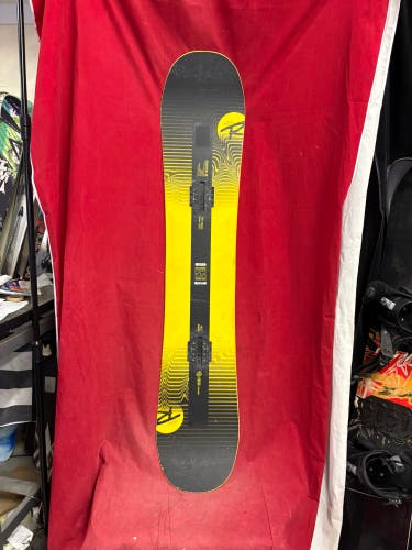 Snowboard: Rossignol Snowboard All Mountain Without Bindings True Twin 155 cm (Used)