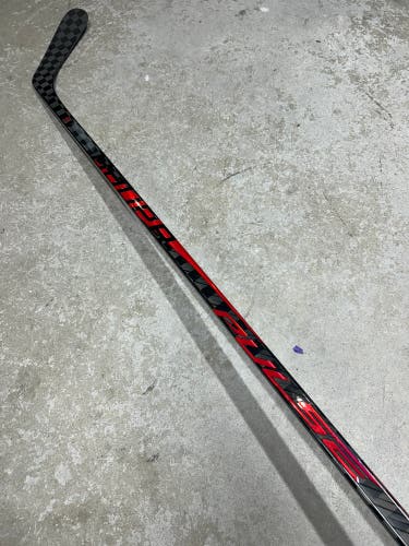 87 Flex P92 Senior Bauer Tracer Right Hand Hockey Stick (New) Pro Stock