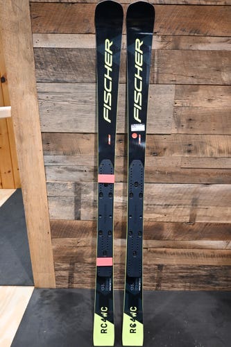 Fischer RC4 WC Junior Skis