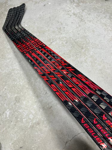 5 PACK 87 Flex P92 Senior Bauer Tracer Right Hand Hockey Stick (New) Pro Stock