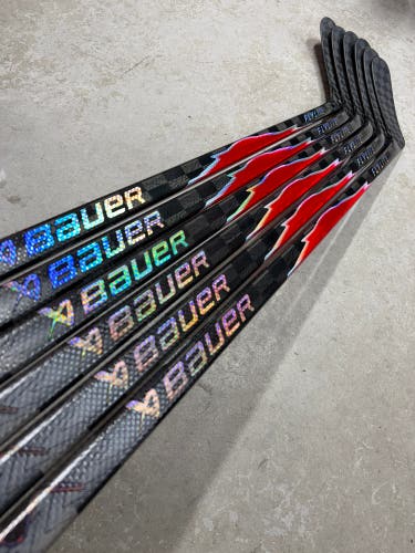 6 PACK 77 Flex P92M Senior Bauer Flylite Left Hand Hockey Stick (New) Pro Stock