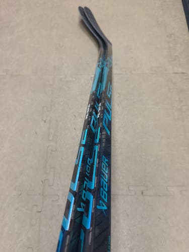 Intermediate Bauer Pulse Left Hand Hockey Stick P92 55 Flex (New) - 2 pack