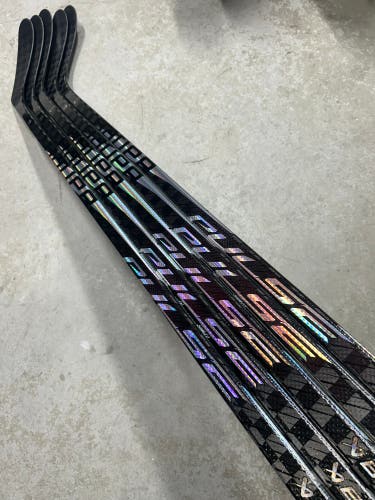 5 PACK 87 Flex Kucherov Curve Senior Bauer Pulse Right Hand Hockey Stick (New) Pro Stock