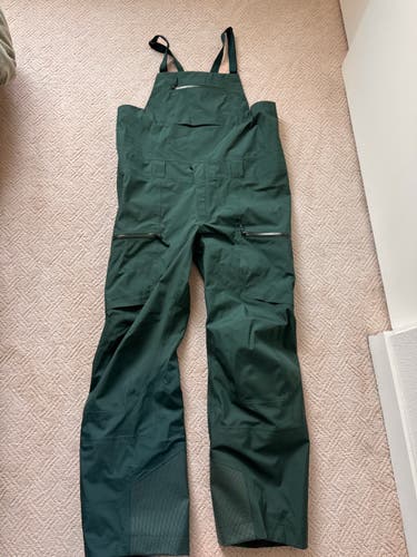 Men's Adult Large Arc'teryx Ski Pants (New)