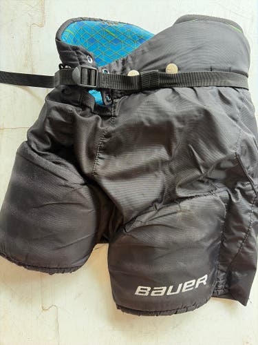 Youth Large Bauer Supreme S21 Hockey Pants (Used)