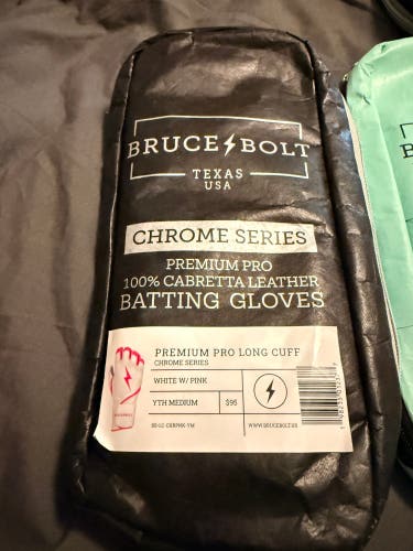 Youth Medium Bruce Bolt Batting Gloves (New)