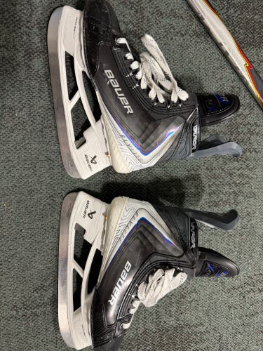 Black 2025 Bauer Vapor Flylite Hockey Skates Regular Width 6.5 (Used)