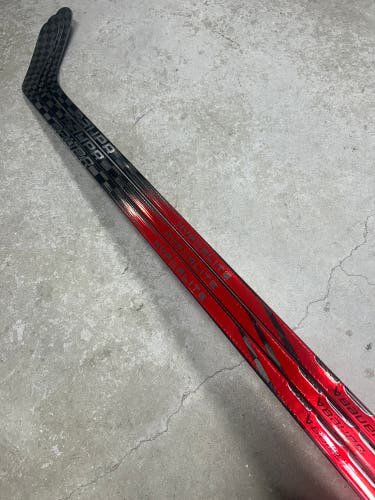 3 PACK 87 Flex P92 Senior Bauer Vapor Hyperlite2 Right Hand Hockey Stick (New) Pro Stock