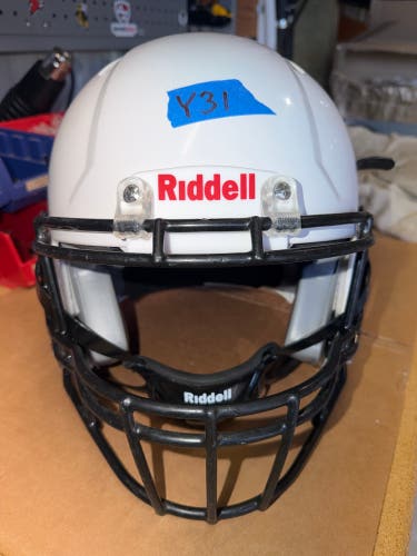 USED RIDDELL SPEED ICON YOUTH HELMET - LARGE - WHITE