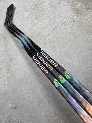 3 PACK 87 Flex Custom P86 (UNRELEASED AVD ONE BUILD) Bauer Flylite Right Hand Hockey Stick (New)