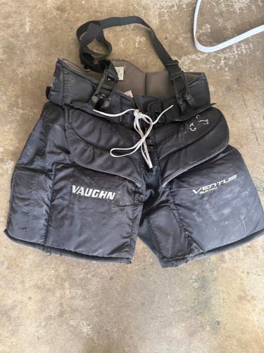 Used Large Vaughn  Ventus SLR Pro Hockey Goalie Pants