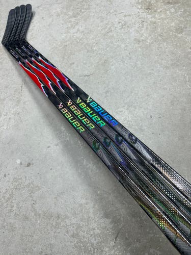 4 PACK 82 Flex Custom P86 Bauer Flylite Right Hand Hockey Stick (New) Pro Stock